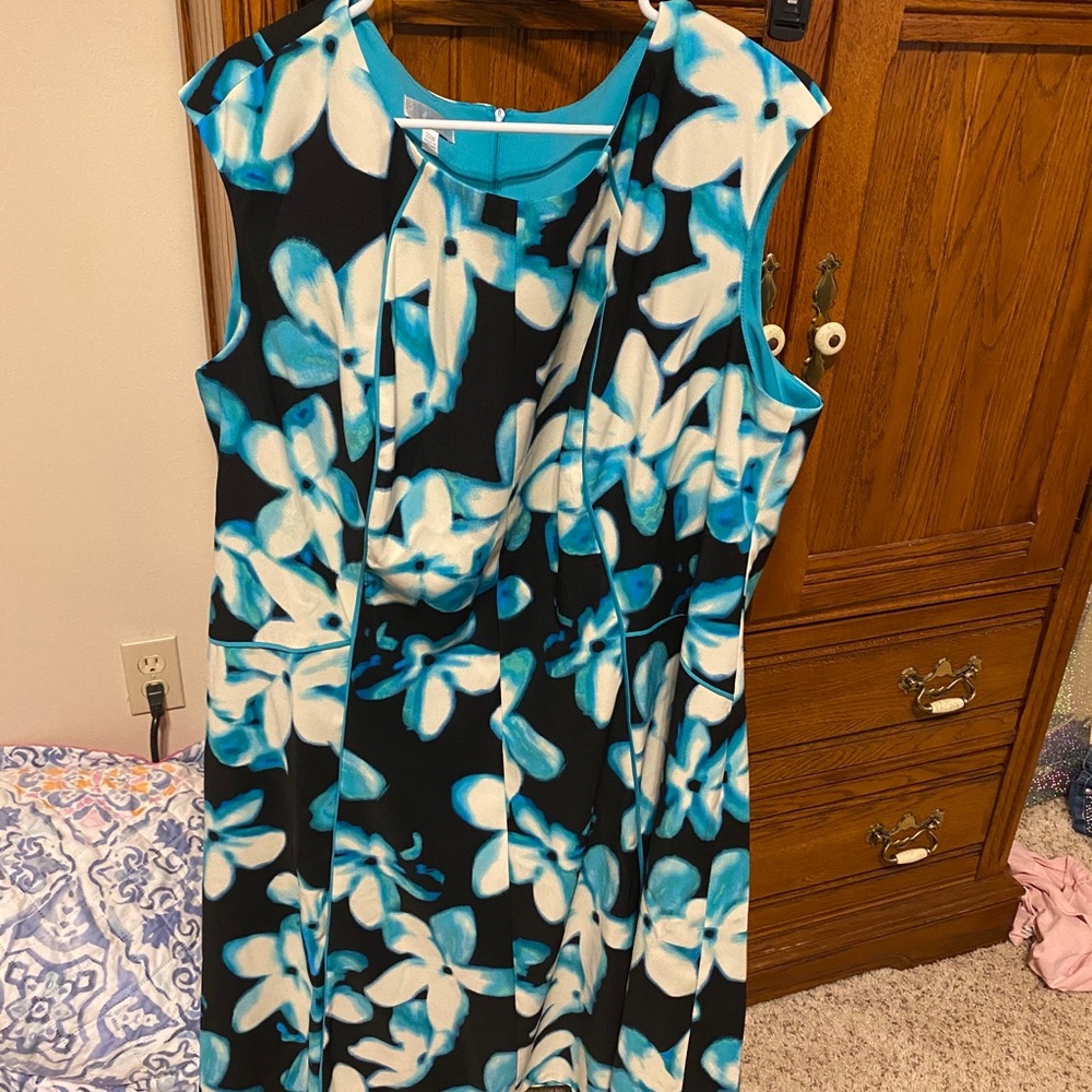 London Time career dress size 22